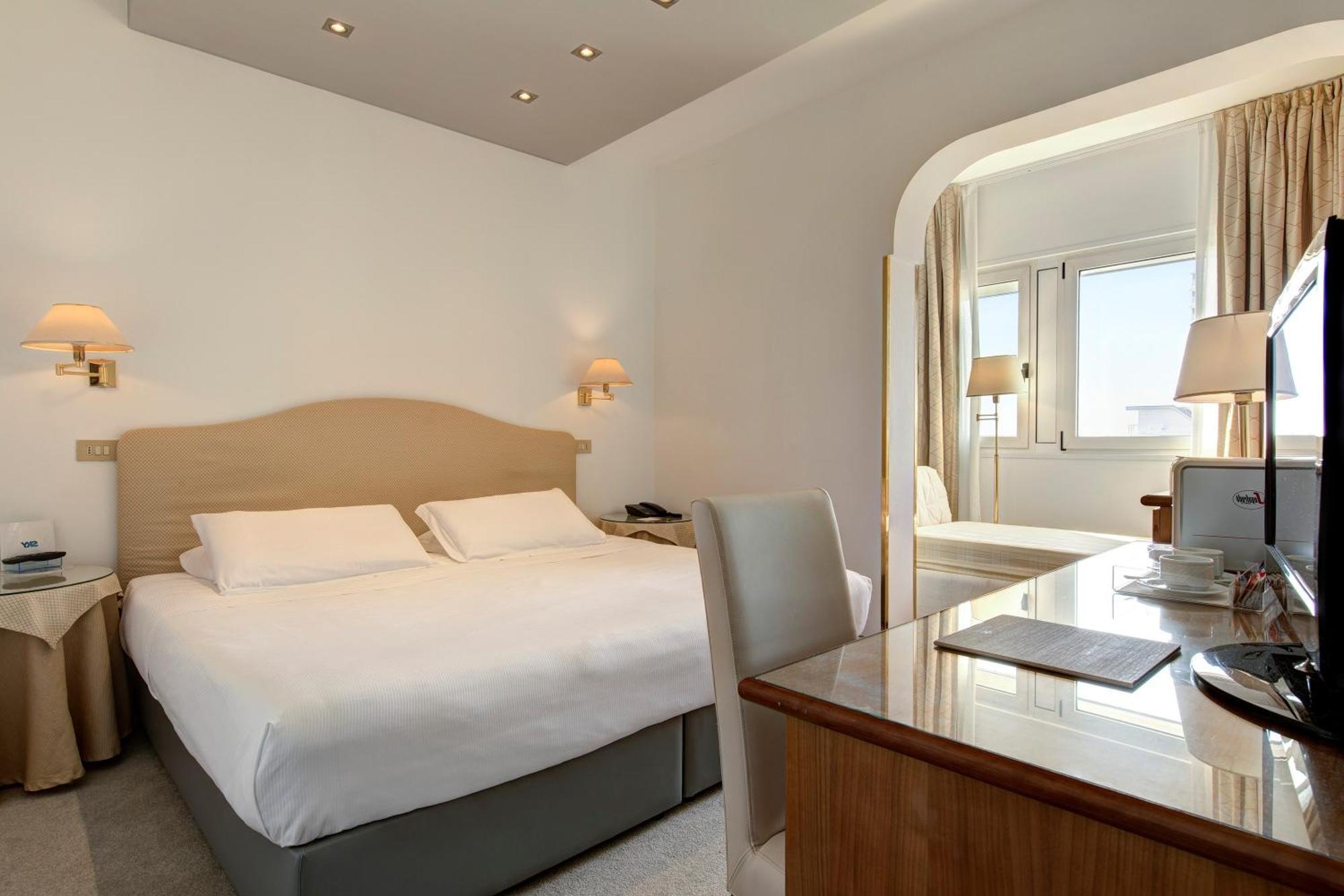 Park Hotel Brasilia Лідо-ді-Єзоло Номер фото